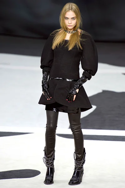 Look 73